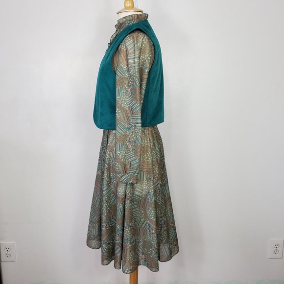 Vintage Belted Ruffle Dress with Vest, 12 - Picture 7 of 16